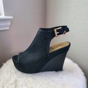 Guess Wedges